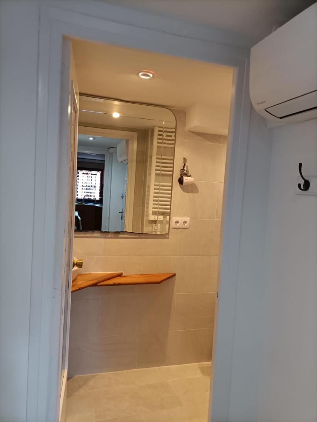 Apartament Acogedor Apartamento En El Corazon Medieval De Tarragona Zewnętrze zdjęcie