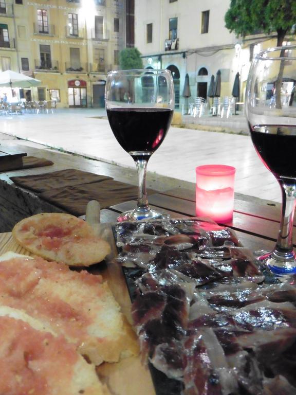Apartament Acogedor Apartamento En El Corazon Medieval De Tarragona Zewnętrze zdjęcie